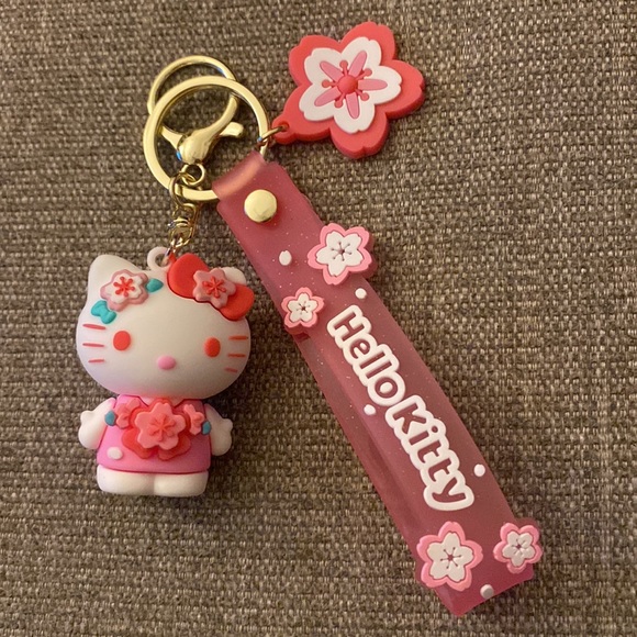 Brand new Hello Kitty Key Chain - Picture 2 of 3